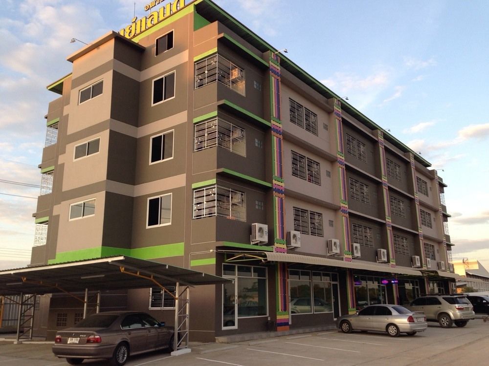 Hotel Sirarom Land