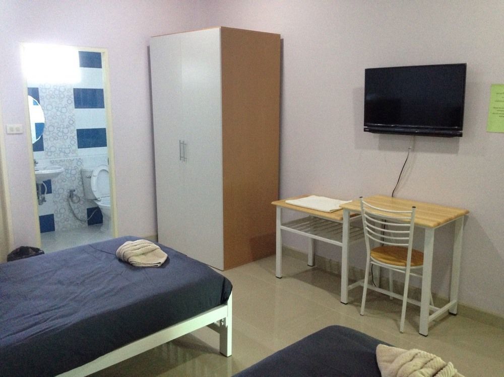 Hotel Sirarom Land 2*